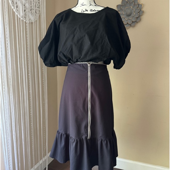 3/$12 Black top - Picture 2 of 14